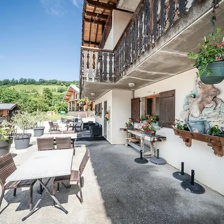 Chalet Gand Montagne 30 Personnes Bernex